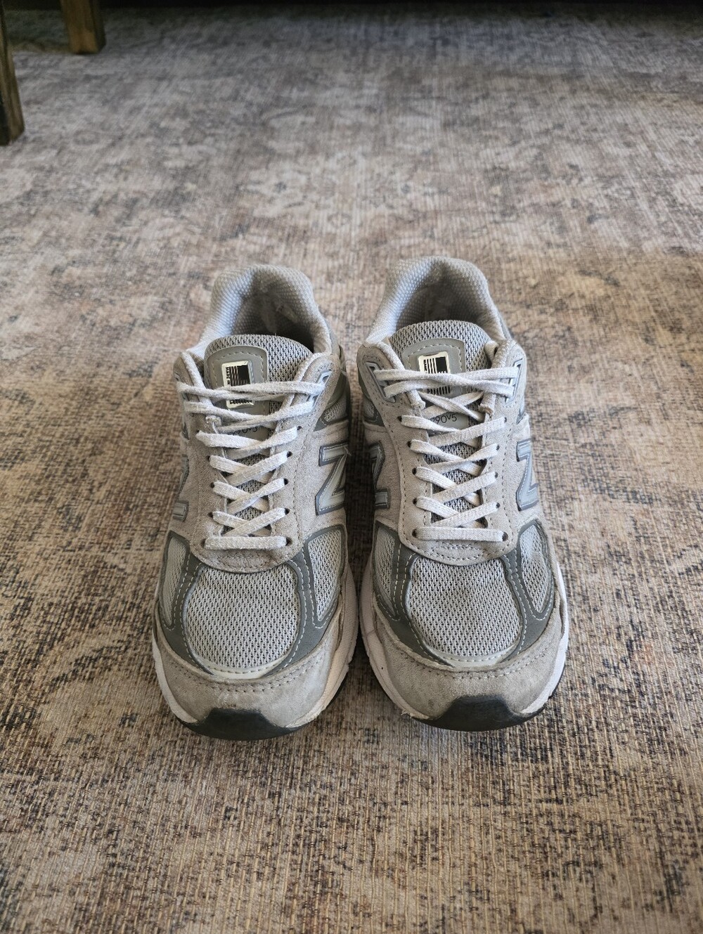 New Balance 990v5 | Womens Size 7
